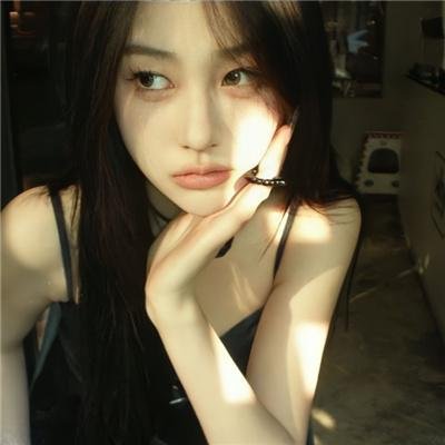 蒂拉和兰妮劫火车海报
